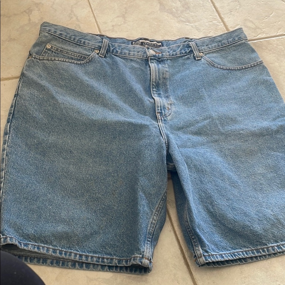 Men’s Size 44 denim Round Tree & Yorke Jeans Good clean condition